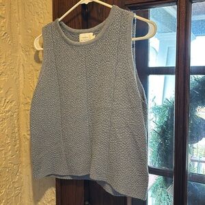 Between Things SIZE LARGE Blue Cropped Knitted Tank